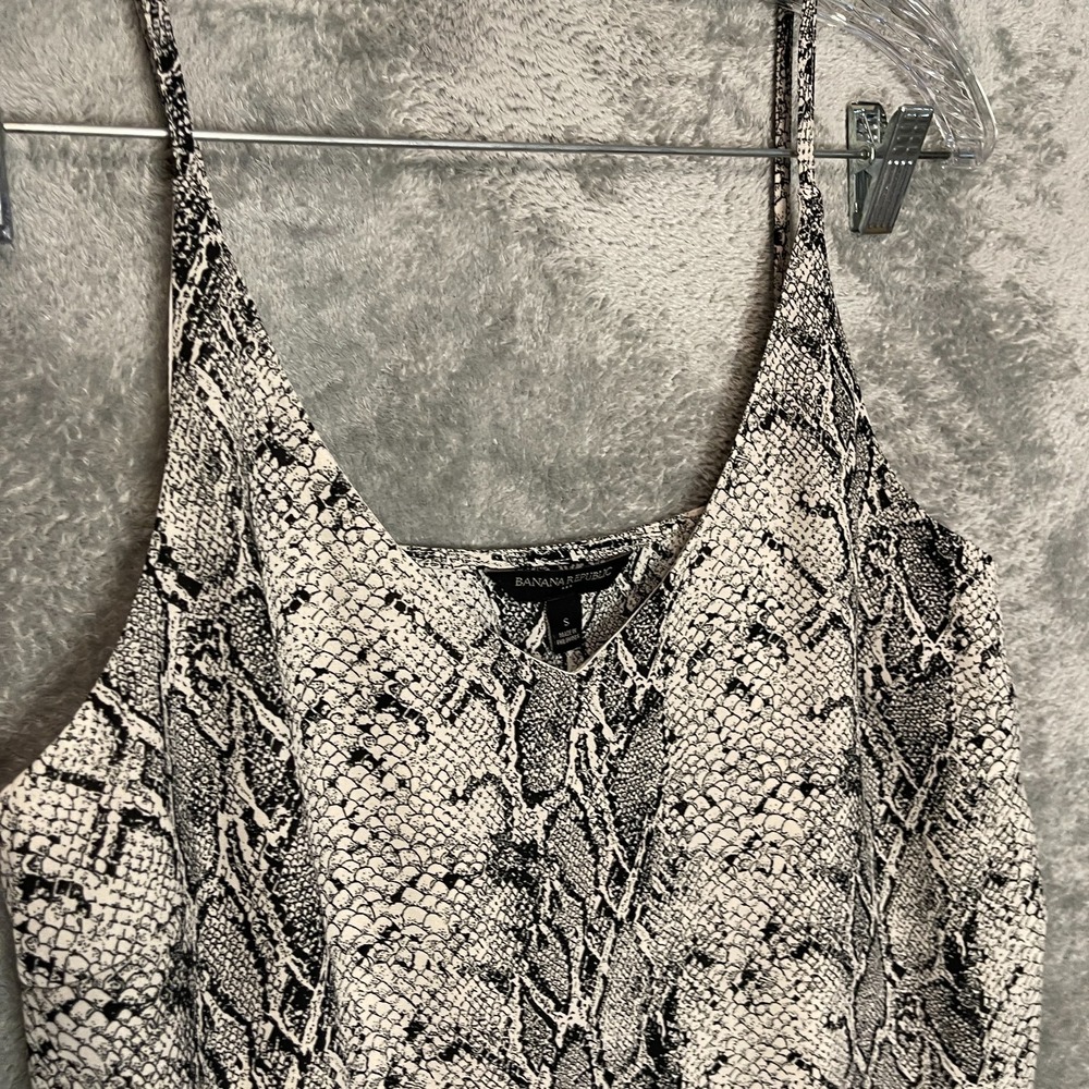 Banana Republic Women Snake Print V Neck Tank Top S Monochrome Rocker Grunge NWT
